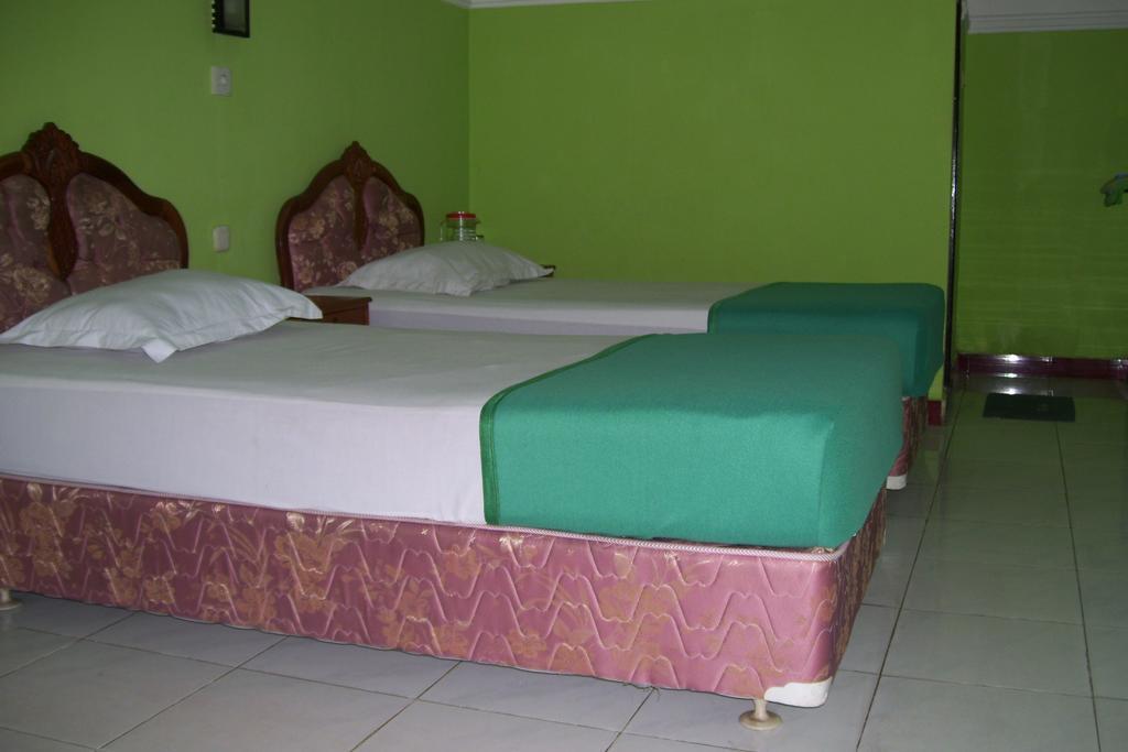Hotel Bahagia Pangkalan Bun Ngoại thất bức ảnh