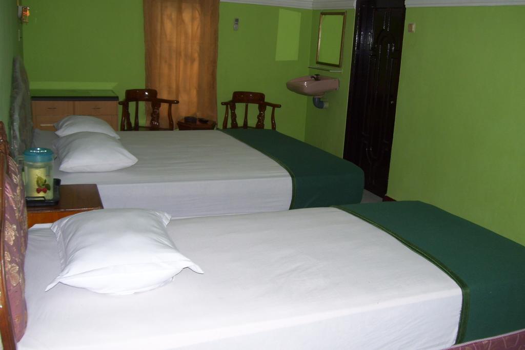 Hotel Bahagia Pangkalan Bun Ngoại thất bức ảnh