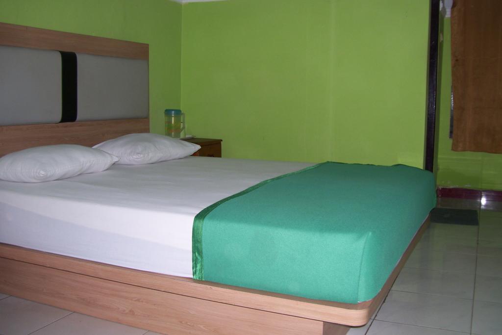 Hotel Bahagia Pangkalan Bun Ngoại thất bức ảnh